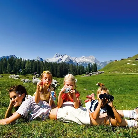 In Near The Kitzbuehel Alps * ミッタージル